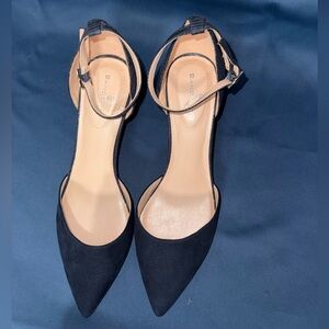 NWOT Bandolino Suede Blue Heel